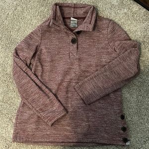 Size M Avalanche Outdoor Supply Company sweater